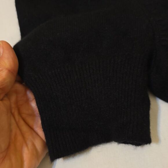 Aqua Cashmere short sleeve sweater with ruffle, sz S - Picture 7 of 9